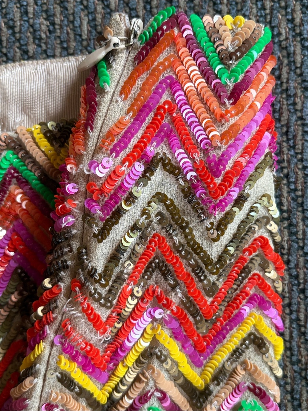 Haute Hippie Rainbow Sequins Silk Stretch ZigZag Disco Party Mini Skirt Sz M - Picture 4 of 5